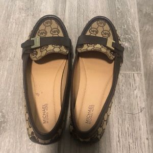Michael Kors flats